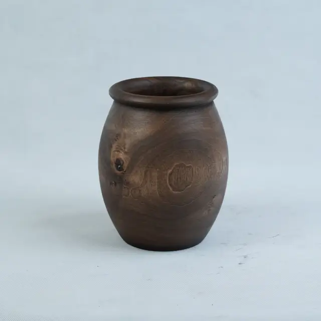 گلدان چوب گردو یک‌تکه