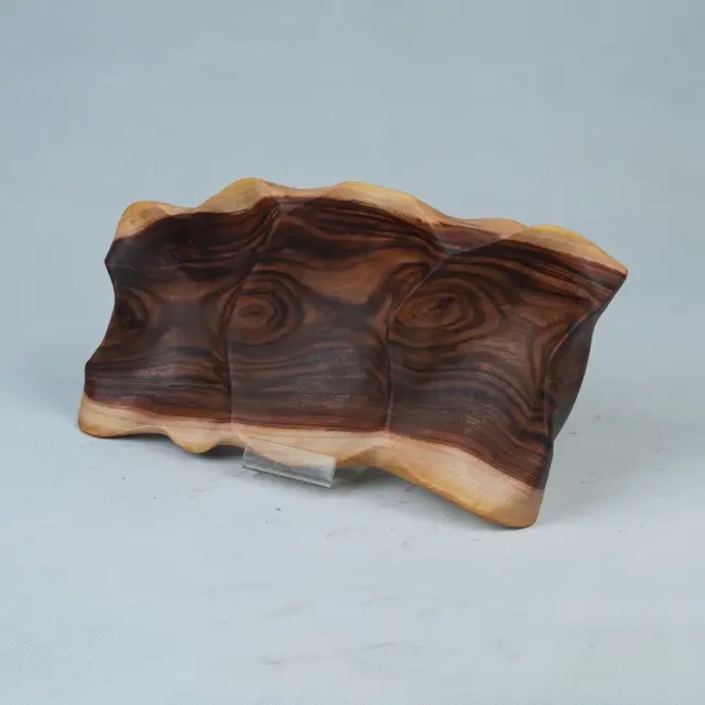 اردوخوری دفرمه تک‌نسخه اقاقیا